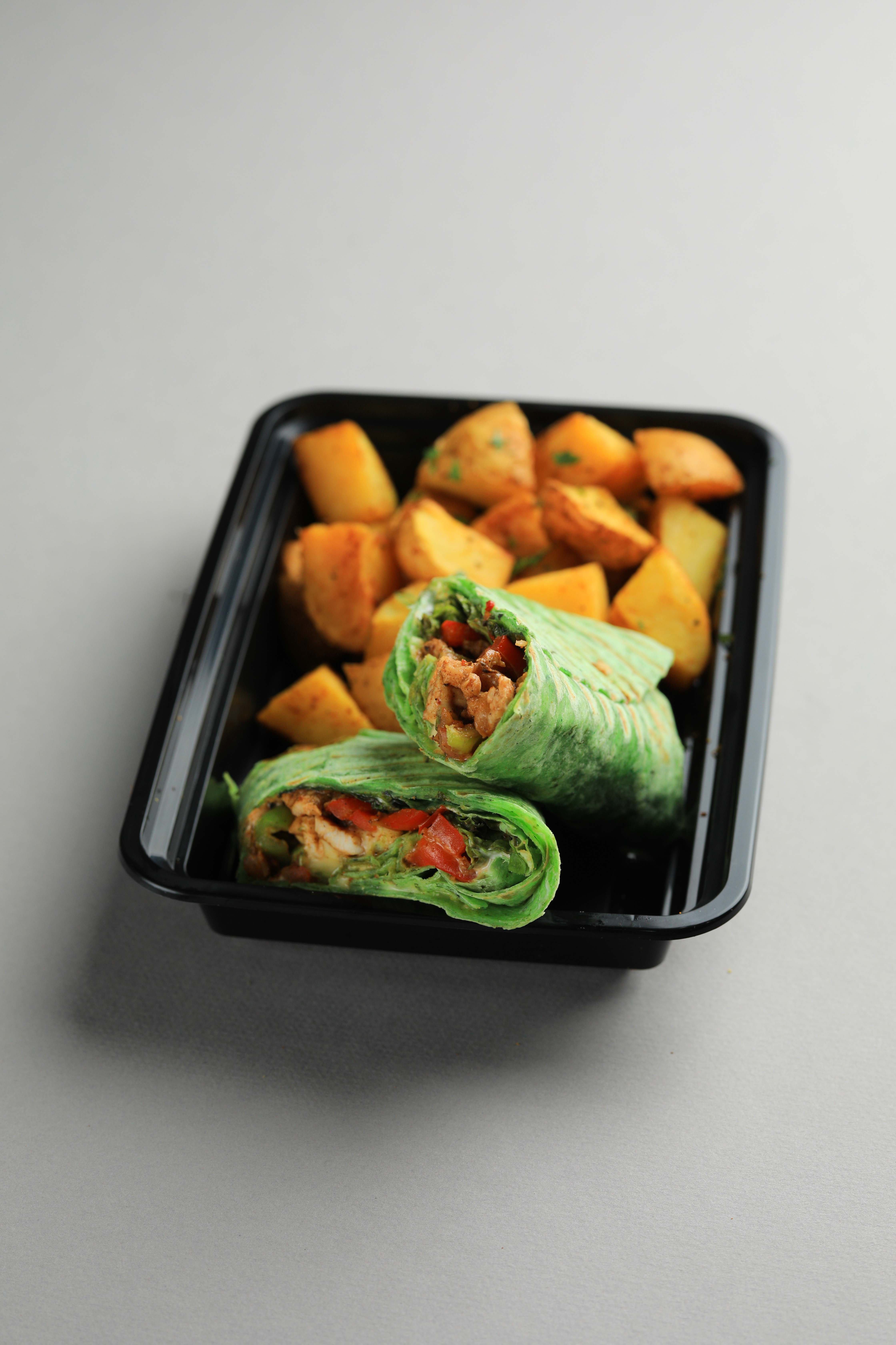 CHICKEN FAJITA ROLL